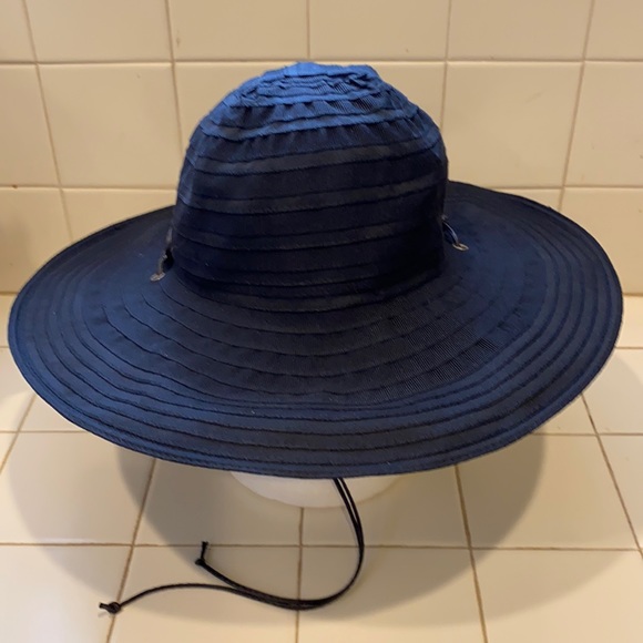 Scala summer style hat in great condition - Picture 2 of 13
